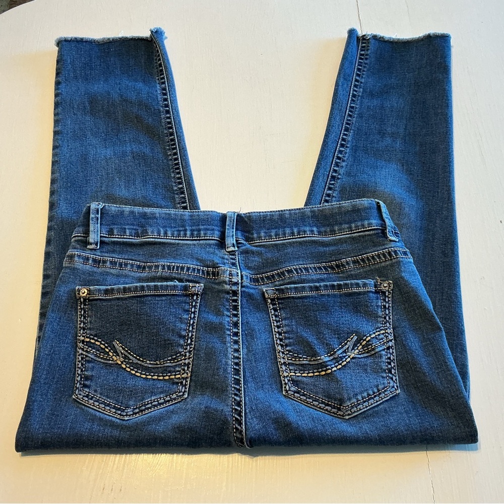 Stylish Indigo Skinny Jeans
